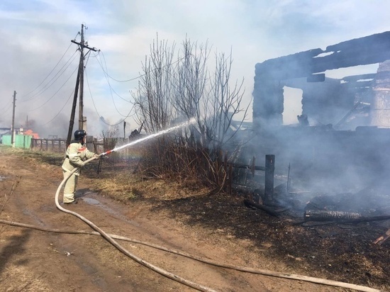 В посёлке Белохолуницкого района сгорели семь домов