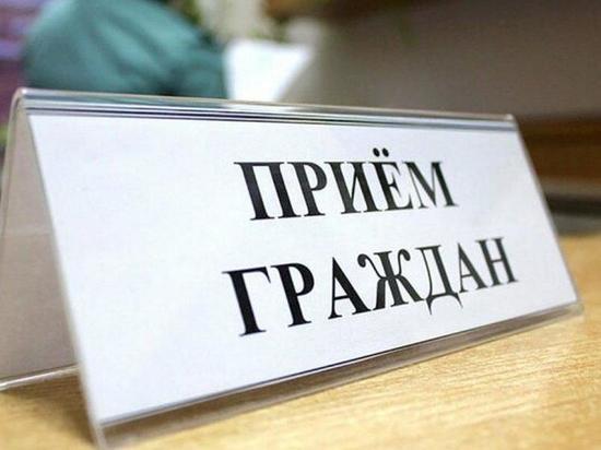 Центры соцобслуживания Тюменской области продолжают работать в ограниченном режиме