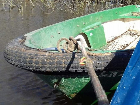 В Удмуртии четверых подростков на лодке унесло течением Камы