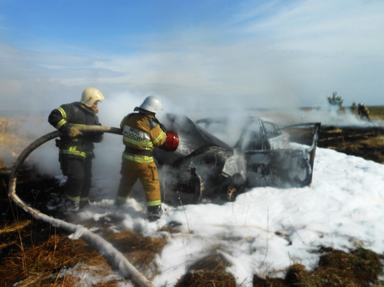 Два автомобиля горели в Чувашии за сутки