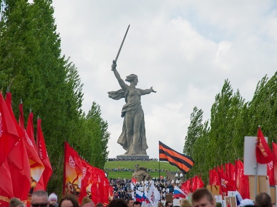 Волгоград 9 мая на один день стал Сталинградом