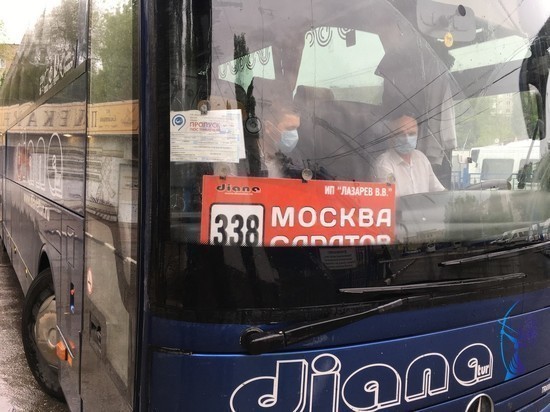 В Саратове начали “отлавливать” таксистов без масок и пассажиров из Москвы