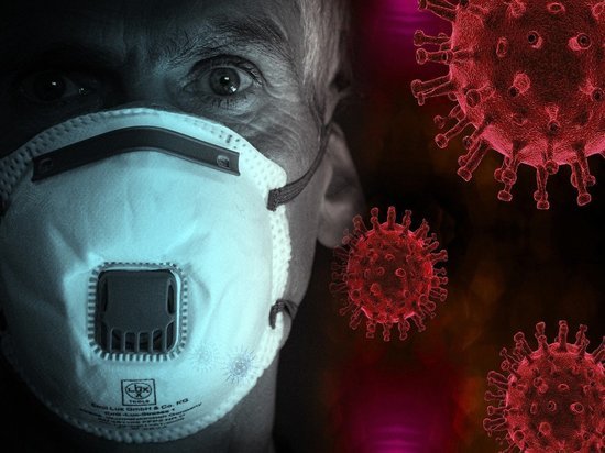 Заболевший коронавирусом петрозаводчанин отказывался впускать в квартиру врачей