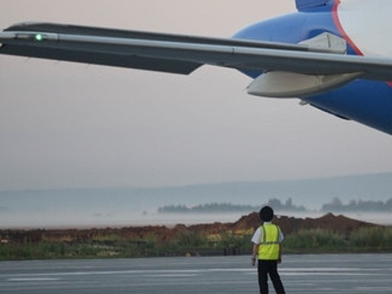 В Екатеринбург прибыл самолет с 95 россиянами из Индонезии