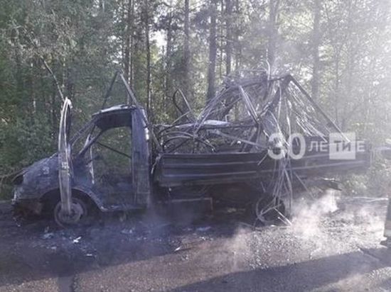 На трассе в Татарстане дотла сгорела «ГАЗель»