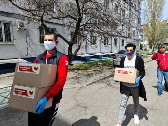 Более 197 жителей Ставрополья получили продуктовые наборы