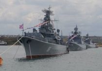 Севастопольский гарнизонный военный суд приговорил к штрафу в 100 тысяч рублей российского моряка, который 25 лет обманывал Черноморский флот с фальшивым дипломом