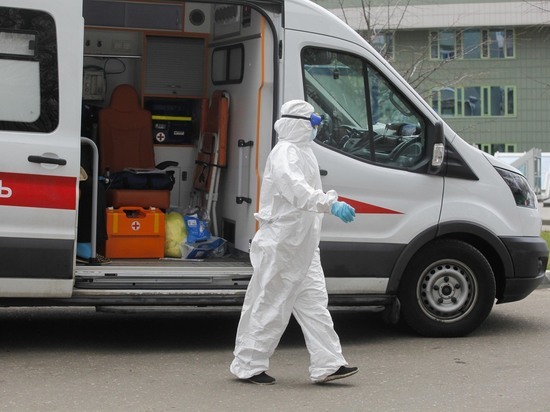 Число жертв коронавируса в России увеличилось на 96 человек
