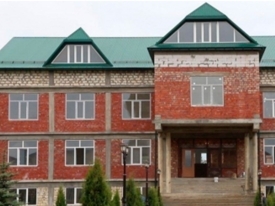 В Дагестане Муфтият передал здание медицинским сотрудникам