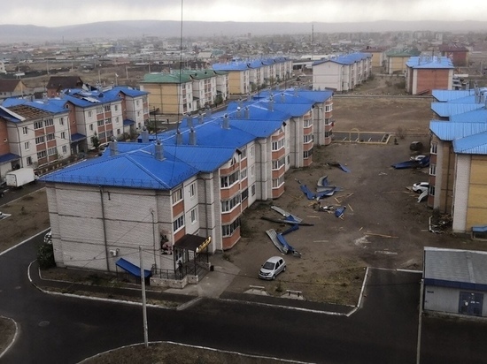 Осипов поручил выделить деньги на ликвидацию последствий ветра в Чите