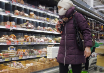 Как пишет агентство РИА Новости со ссылкой на исследование, примерно 70% граждан РФ тратят более половины бюджета на еду