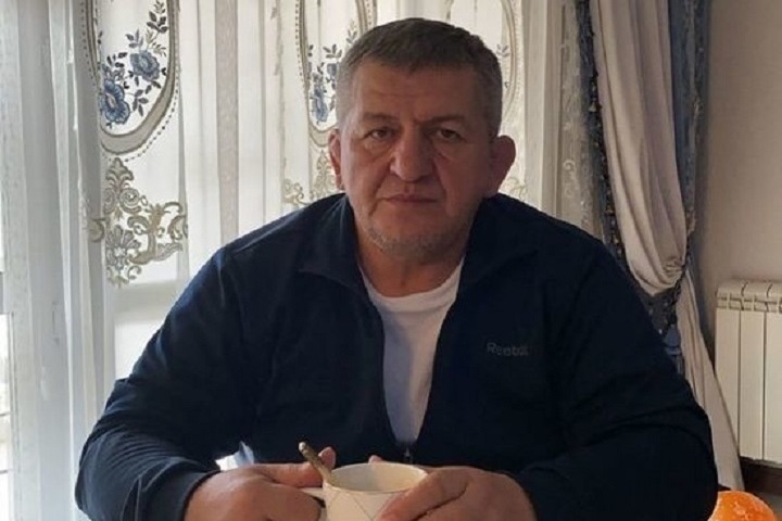 Абдулманап Нурмагомедов находится в одном из военных госпиталей Москвы