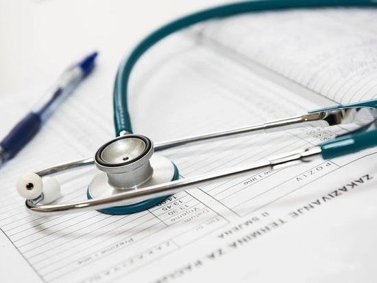 В Калужской области заболевшим covid-19 медикам установят допвыплату