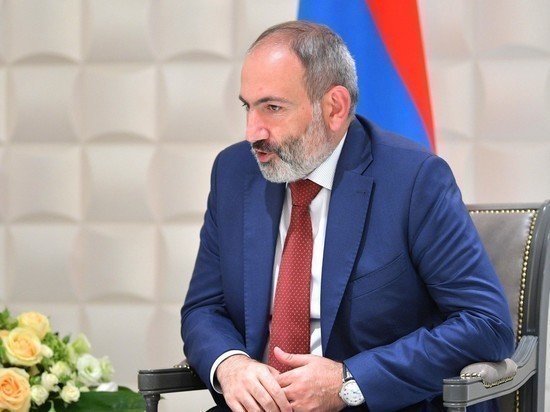 В Армении опровергли сообщения о воевавшем против СССР деде Пашиняна