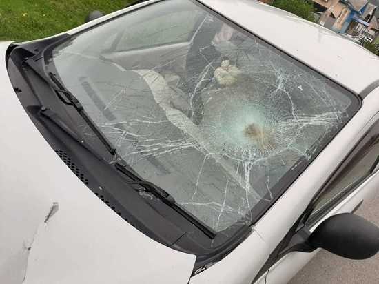 В Хакасии пешеход попала в больницу после столкновения с автомобилем