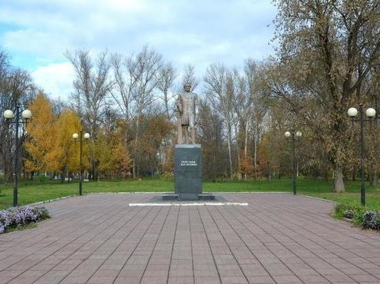 Две несовершеннолетние орловчанки осквернили памятник