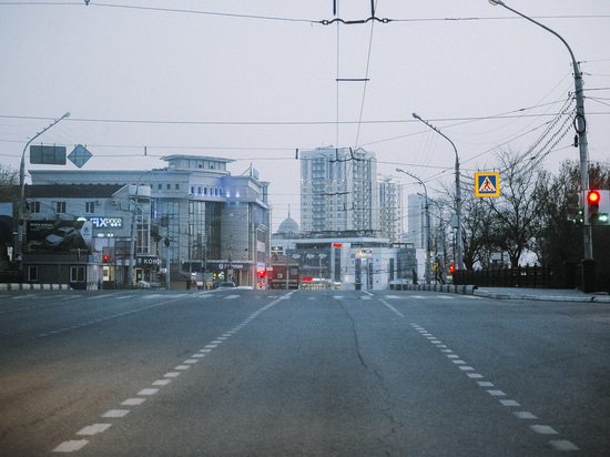В Астрахани по 10 раз моют улицы
