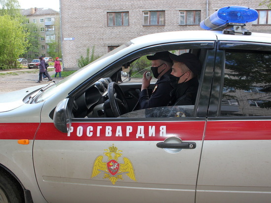 Костромские росгвардейцы предотвратили самоубийство мужчины
