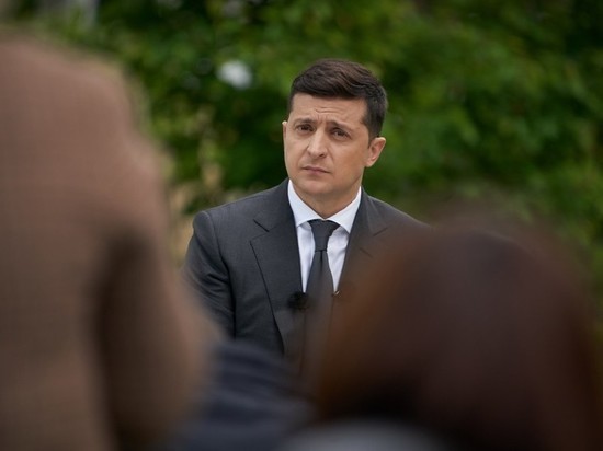 В годовщину президентства Зеленского Донбасс приготовился к новой войне