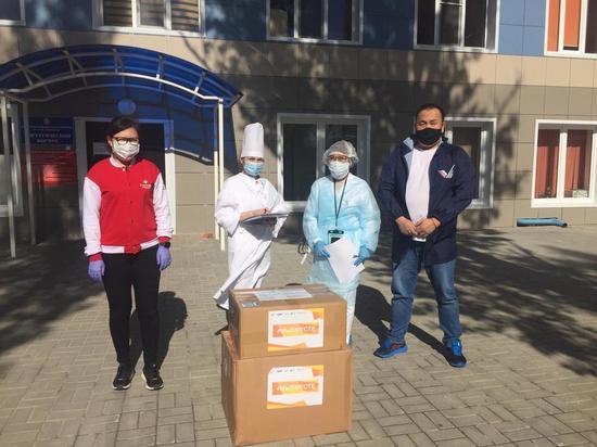 Калмыцким врачам помогают активисты ОНФ