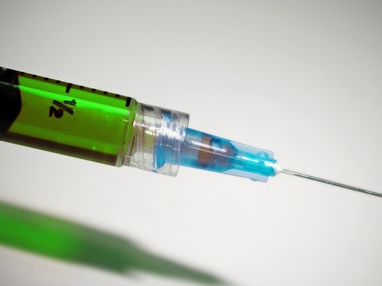Российская вакцина от коронавируса прошла испытания на людях