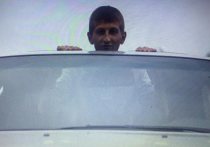 34-летний Алексей Барышников, захвативший в московском банке заложников, имеет судимости и разыскивался за неуплату штрафов