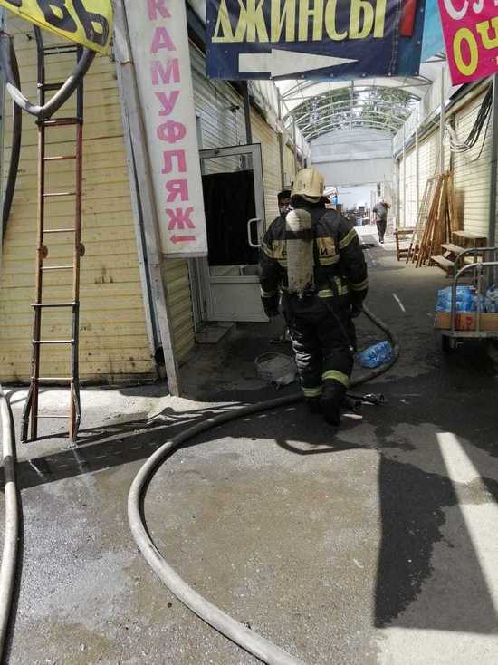 В пожаре на Китайском рынке в Абакане понес ущерб предприниматель соседнего павильона