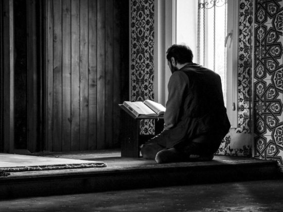 Хабиров поблагодарил мусульман, лишенных возможности прийти в мечети, «за мудрость и терпение»