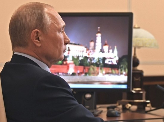 Венедиктов показал видео возвращения Путина в Кремль