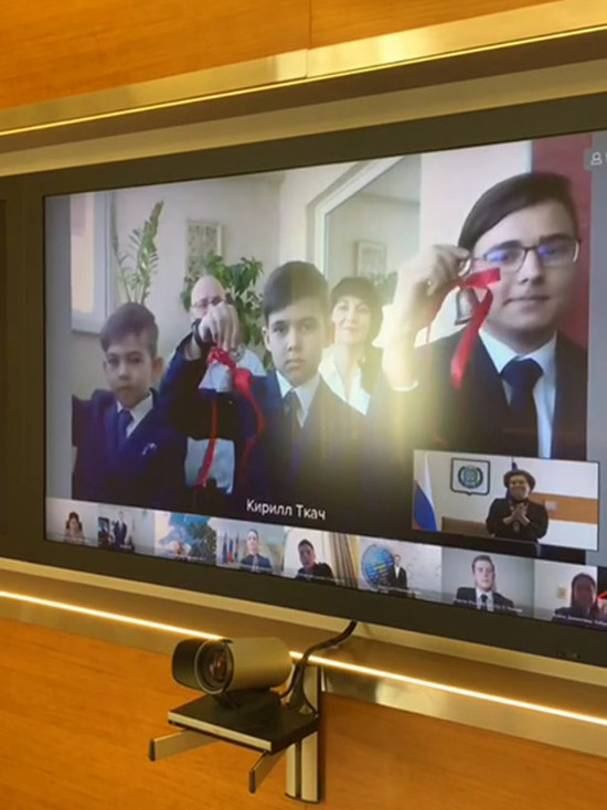 Югорские выпускники побывали на виртуальном последнем звонке