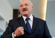 Президент Белоруссии Александр Лукашенко заявил, что страна должна готовиться ко второй волне пандемии COVID-19