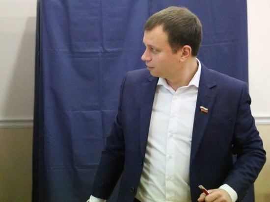 В Волгограде депутат гордумы досрочно ушел в отставку
