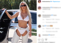 Американская модель и бизнесвумен Ким Кардашьян-Уэст на своей странице в Instagram опубликовала откровенное фото в купальнике и восхитила фанатов