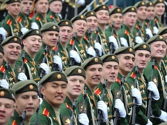 В Новороссийске пройдет военный парад