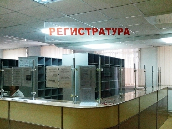 Поликлиники Пскова начнут возвращаться к прежнему режиму с 29 мая