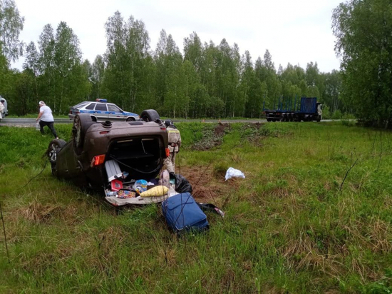 В Пителинском районе «Ниссан» улетел в кювет