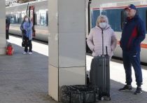 Отменить уже с этой пятницы, 29 мая, социальную дистанцию в поездах намерены железнодорожники