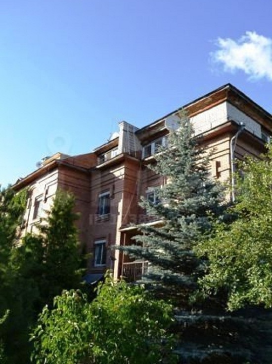 Самая большая квартира в ЦФО продается в Костроме