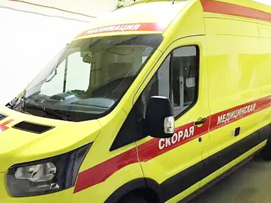 Автопарки четырех больниц Ямала пополнят новые кареты скорой помощи