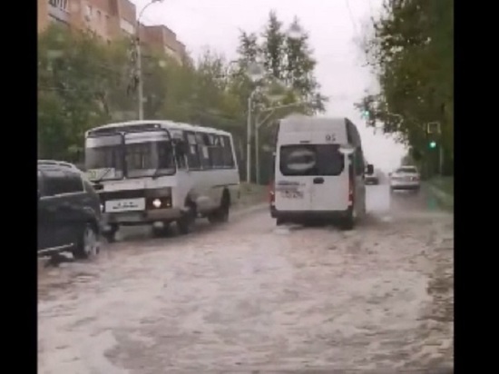 В Калуге начался потоп