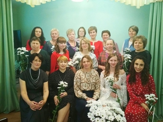 Сотрудники библиотеки в Тверской области готовят мероприятия для читателей