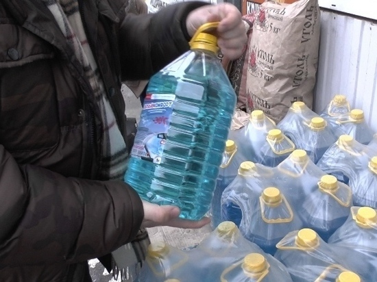 Житель Тверской области незаконно продавал стеклоомыватель
