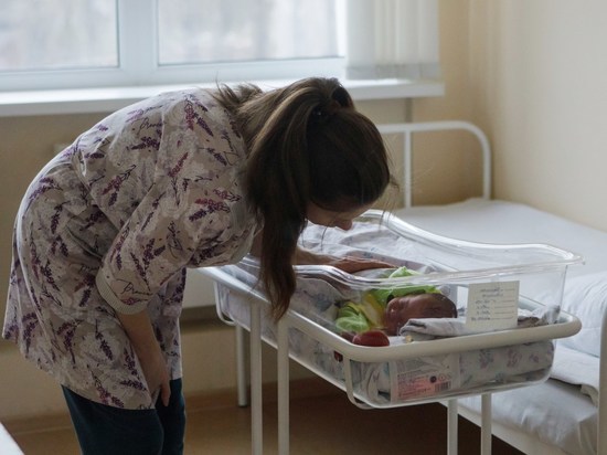 На питание беременных, детей и кормящих матерей  в Воронежской области уже направили 9,7 млн рублей