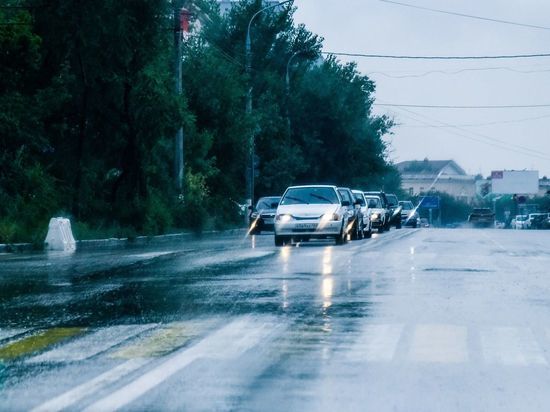 Лето в Волгоградской области начнется с дождей и гроз