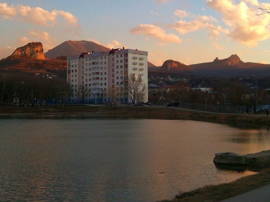 Городское озеро в Железноводске будет очищено и зарыблено