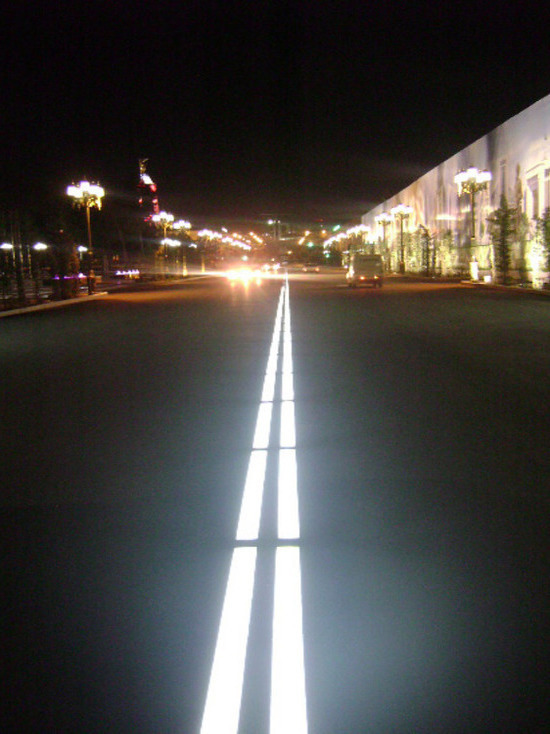 На Белгородчине внедряют светодиодную разметку на дорогах