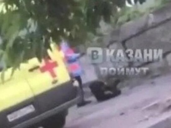 Минздрав РТ: Вызвавший скорую казанец домогался и оскорблял фельдшера Минздрав РТ: Вызвавший скорую казанец домогался и оскорблял фельдшера