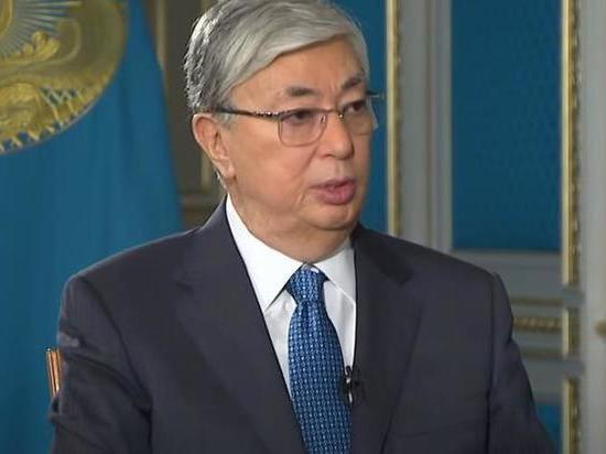 Президент Казахстана: на латиницу будем переходить без излишней спешки и вдумчиво