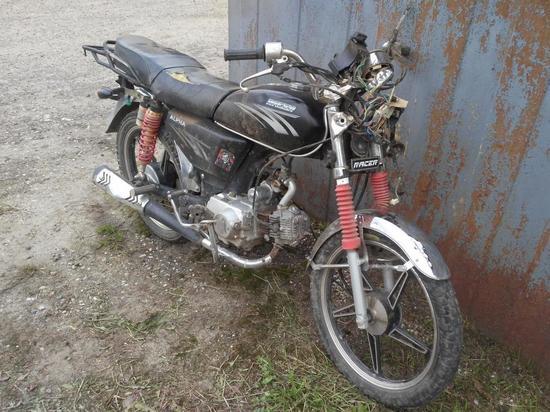 В Костромской области ночные гонки на мотоциклах для двух подростков закончились травмами