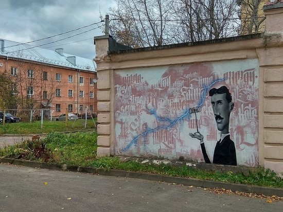 Герои тверских улиц: чьи фамилии написаны на стенах наших домов